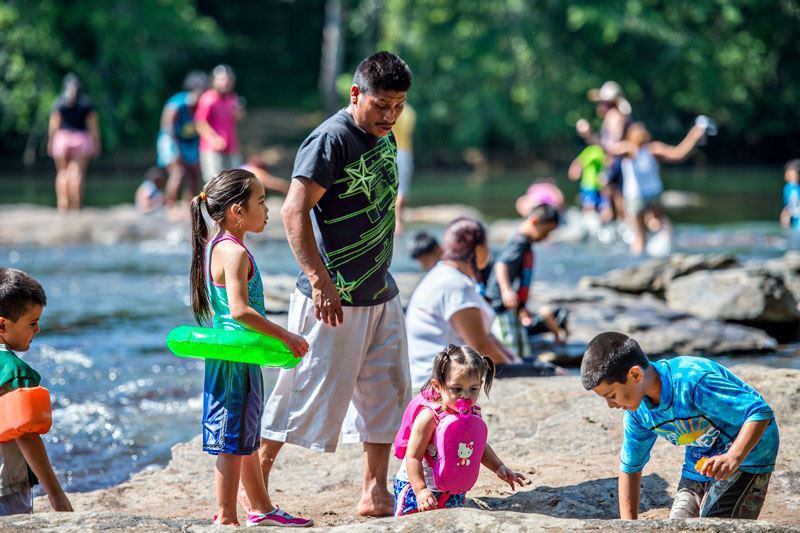 People playing at Jones Bridge Park